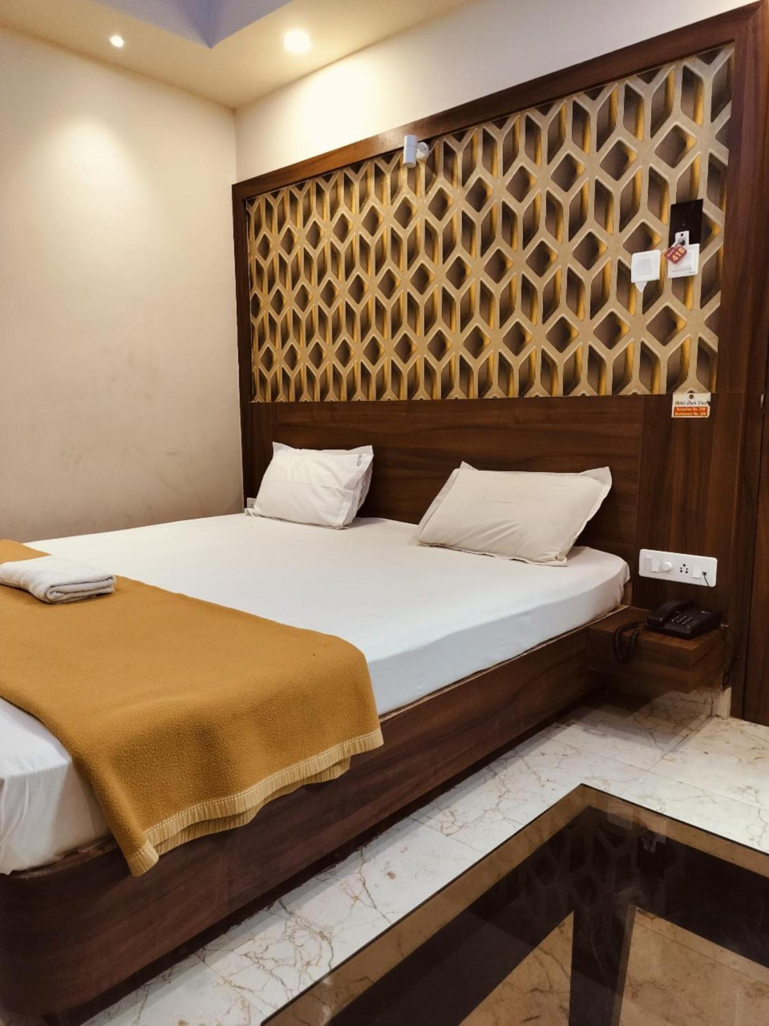 פורי Hotel Park View - Lift Facilities- Near Sea Beach Best Choice Of Travellers By Morservices מראה חיצוני תמונה